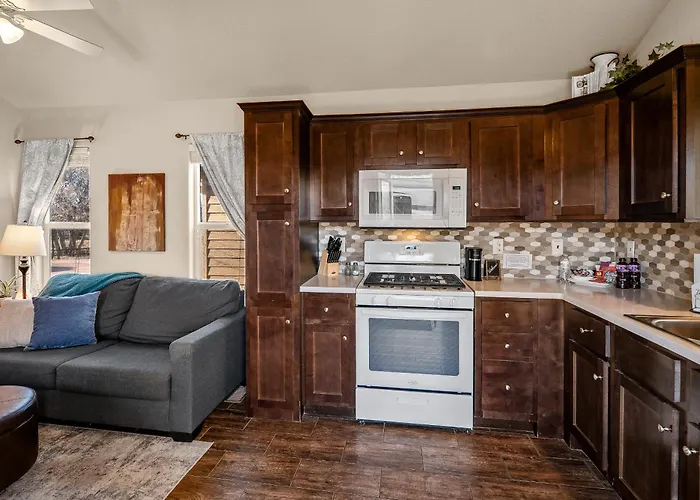 Creekside Cabins At The Zane