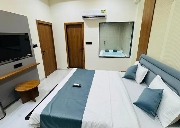 Hotel The Leora