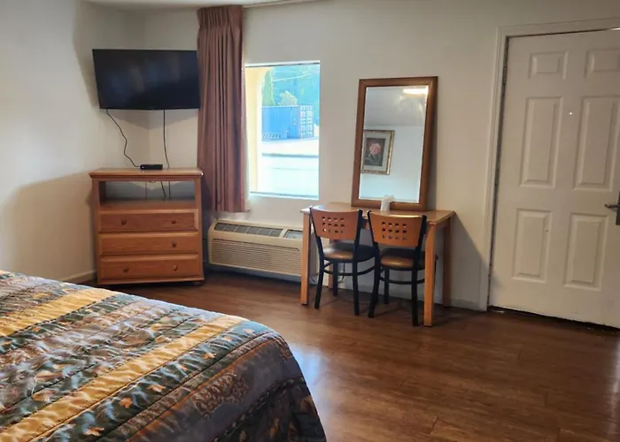 Budget Inn