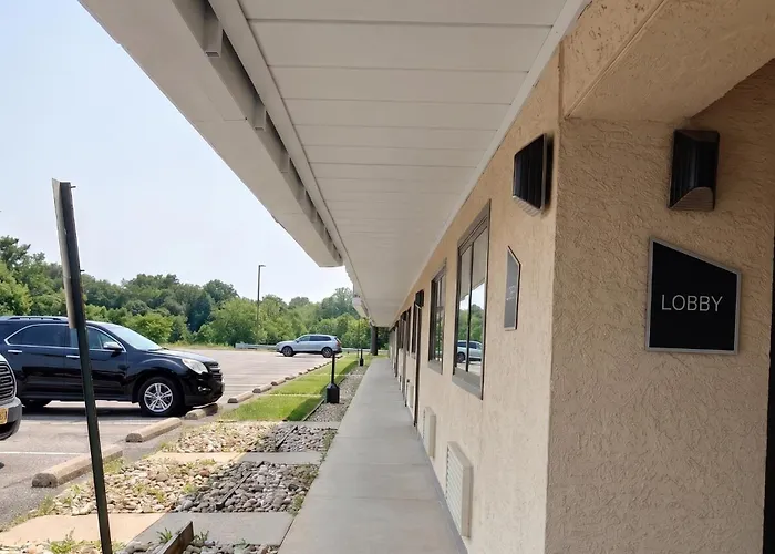 Cranberry Park Hotel