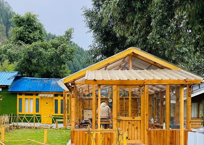 Moonlight Huts Camps