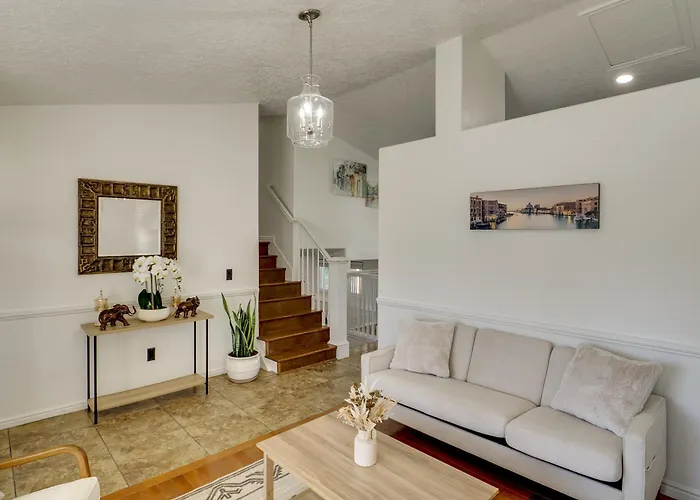 Gateway To Mountain Fun! 5Br Utah Home
