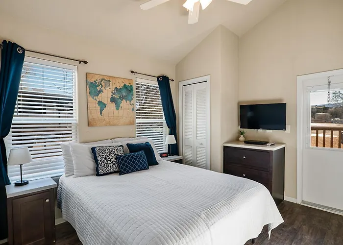 Creekside Cabins At The Zane