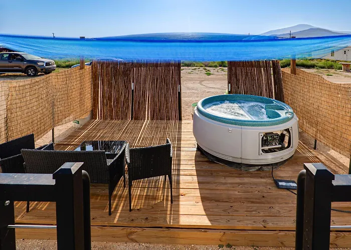 Hot Tub & Mtn Views! Carlsbad Rv Retreat