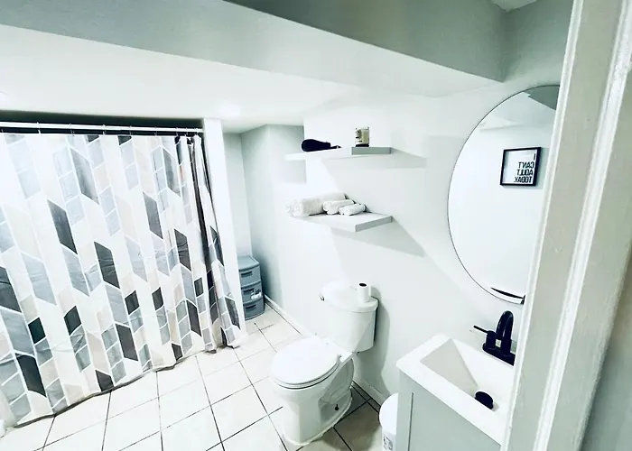 Serene Apartment By Citylux - 10 Mins From Airport