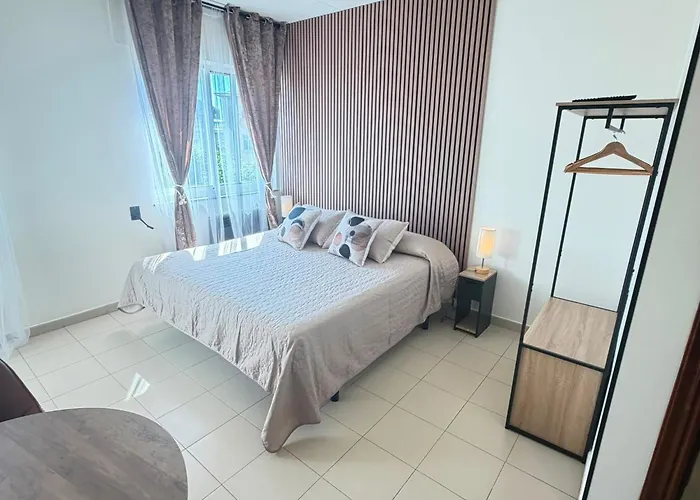 Residencia Porta Nova