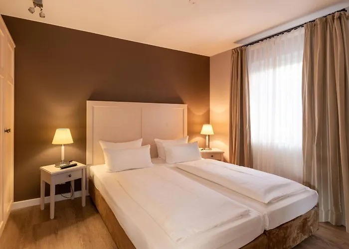 Hotel Am Schlosspark Garni
