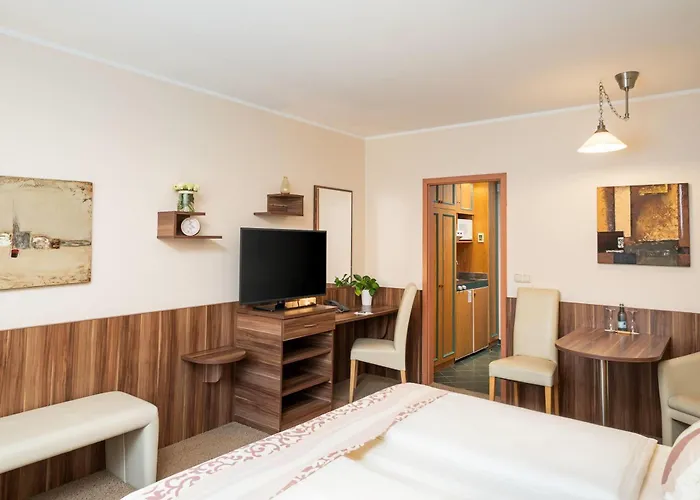 Qu Hotel, Trademark Collection By Wyndham