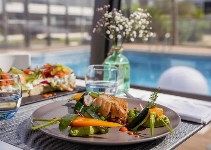 Novotel Orléans Chemins De Sologne Demeures De Campagne