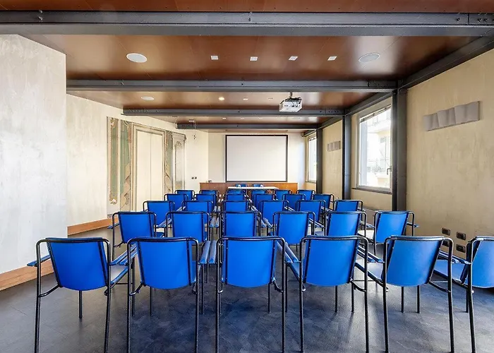 B&B Hotel Imperia Rossini Al Teatro