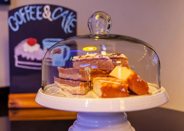 Holiday Inn Express Edinburgh - Royal Mile By Ihg