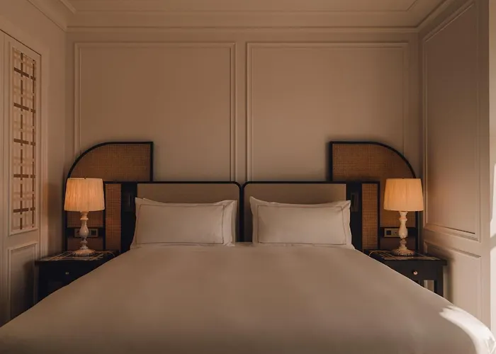 Carlton Cannes, A Regent Hotel
