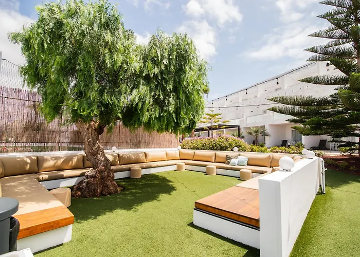 Aequora Lanzarote Suites
