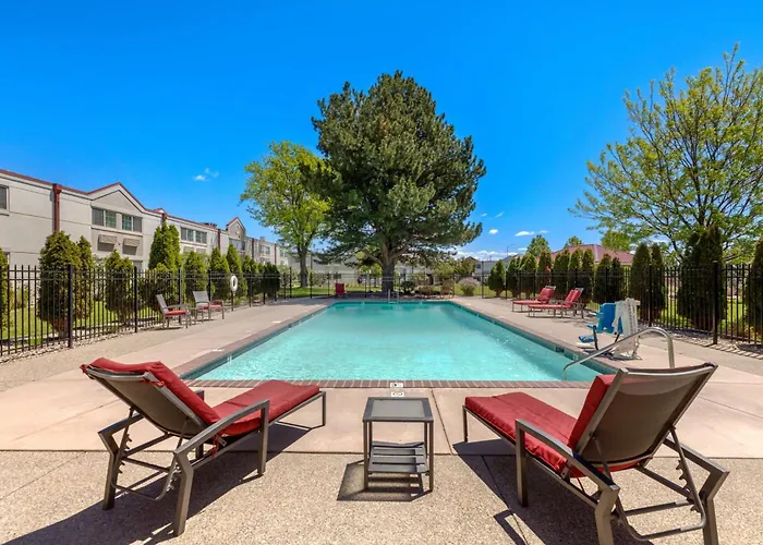 Best Western Plus Loveland Inn