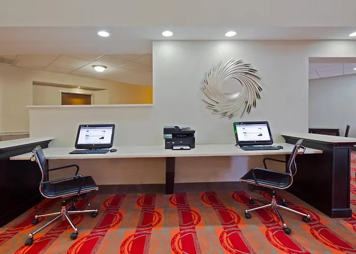 Holiday Inn Express Harrisburg I-81 - Hershey By Ihg