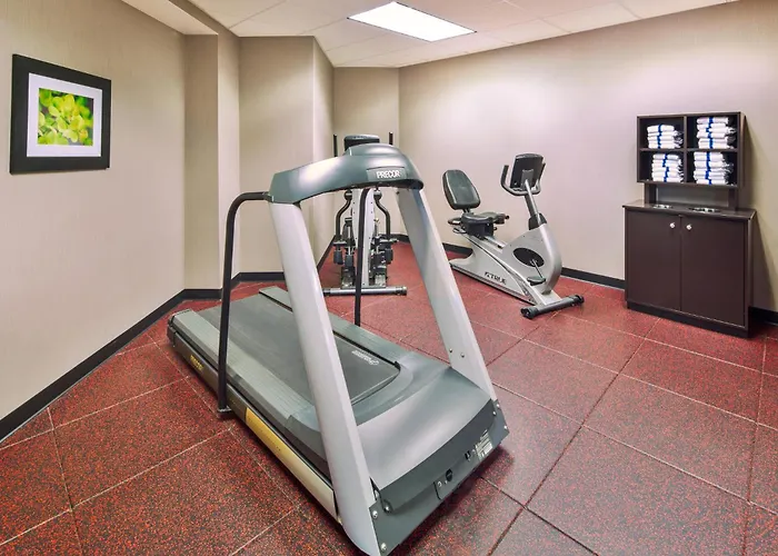 Holiday Inn Express Harrisburg I-81 - Hershey By Ihg