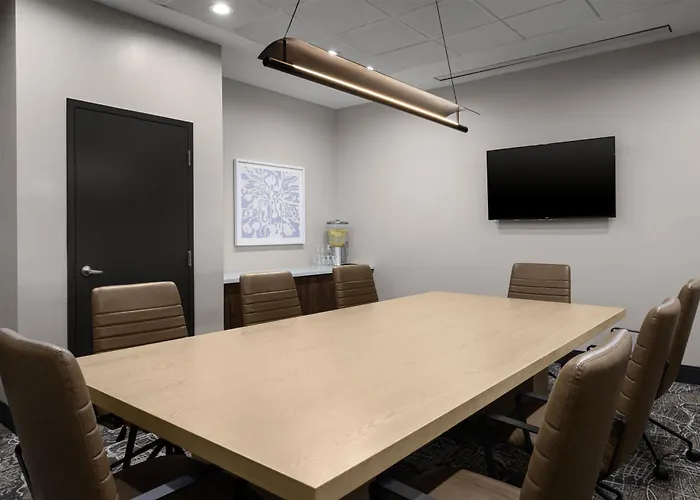 Embassy Suites By Hilton Cincinnati Northeast - Blue Ash