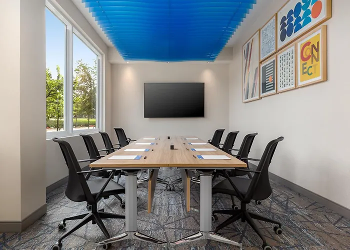 Holiday Inn Express Hotel & Suites Toronto - Markham By Ihg