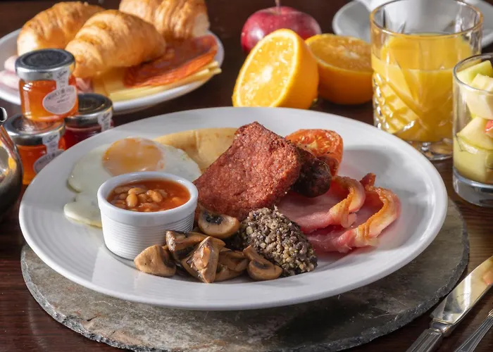 Buchanan Arms Hotel & Leisure, Sure Hotel Collection