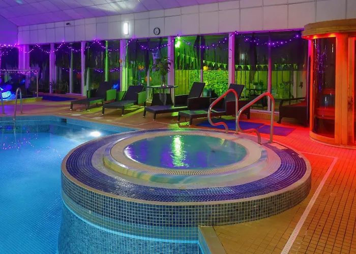Buchanan Arms Hotel & Leisure, Sure Hotel Collection