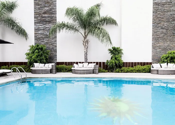 Holiday Inn Rosario By Ihg