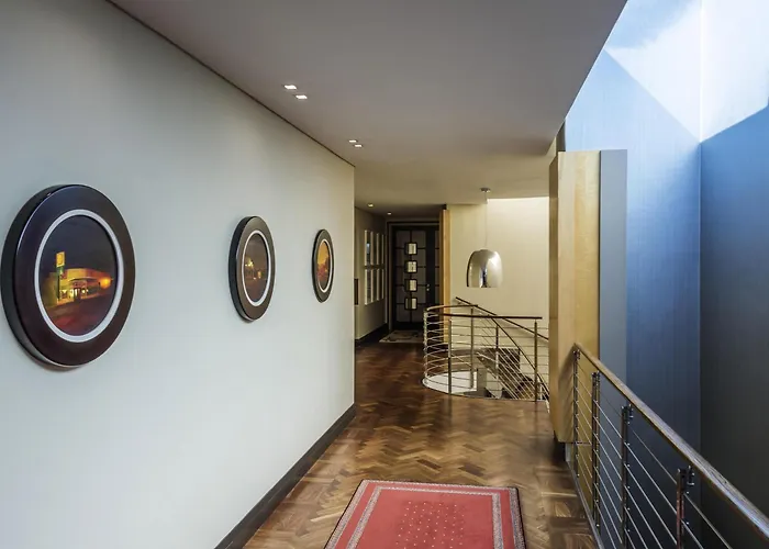 No5 Boutique Art Hotel By Mantis