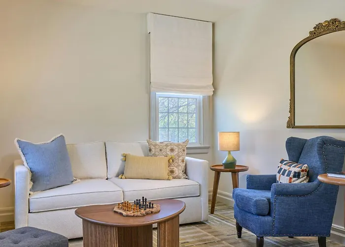 Dearborn Inn, Autograph Collection