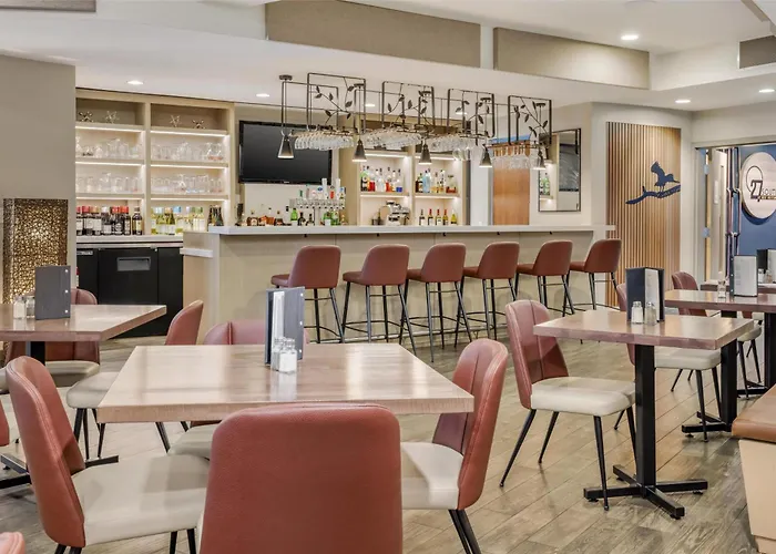 Best Western Plus Bridgewater Hotel & Convention Centre