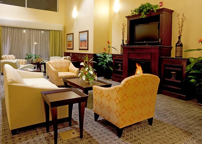 Holiday Inn Express Hotel & Suites Chaffee - Jacksonville West By Ihg