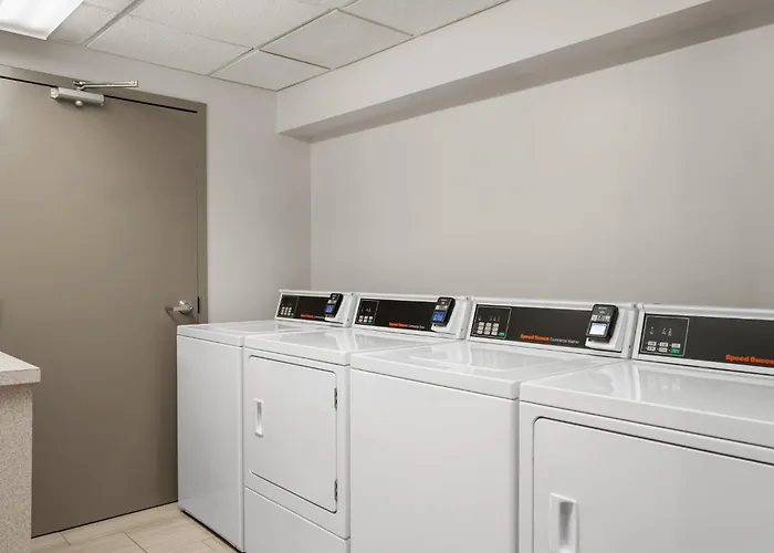 Holiday Inn Express Hotel & Suites Columbia-I-20 At Clemson Road By Ihg
