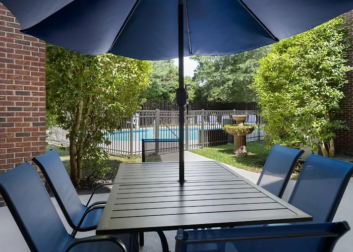 Holiday Inn Express Hotel & Suites Columbia-I-20 At Clemson Road By Ihg