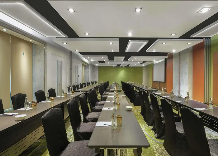 Pullman Jakarta Central Park