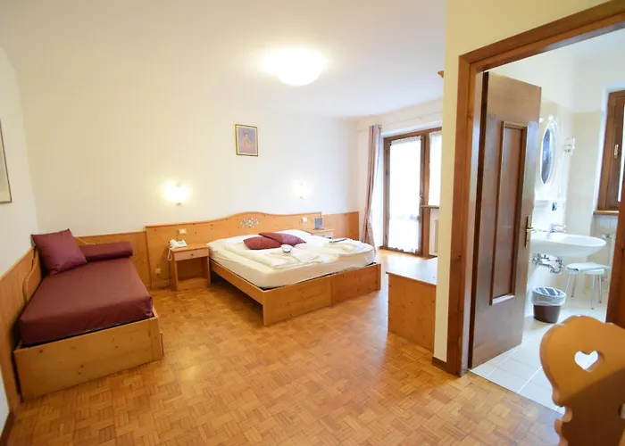 Albergo Miravalle-Tre Cime Views
