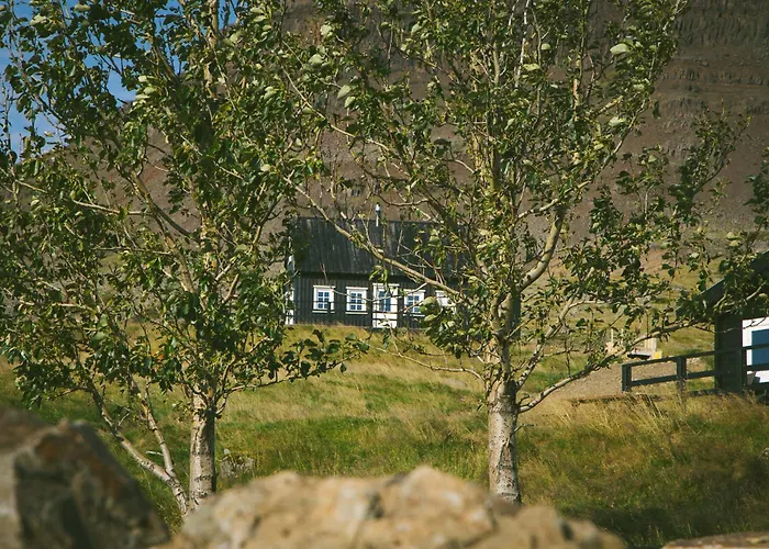 Hraunsnef Country Hotel