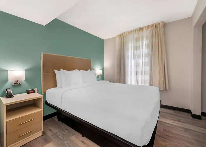 Mainstay Suites Sterling Near Dulles Town Center