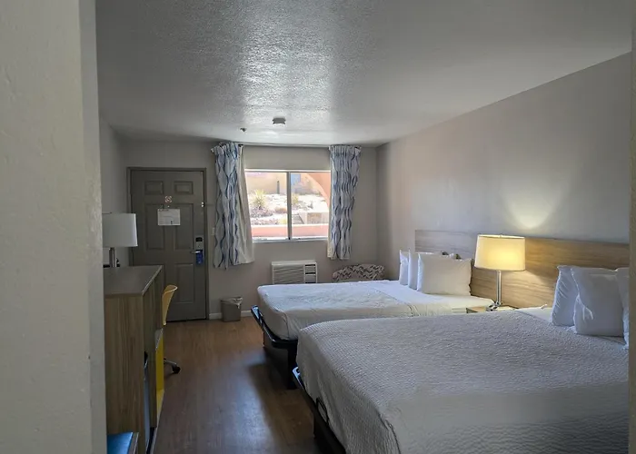 Days Inn By Wyndham Bullhead City