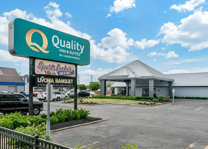 Quality Inn & Suites Livonia - Detroit