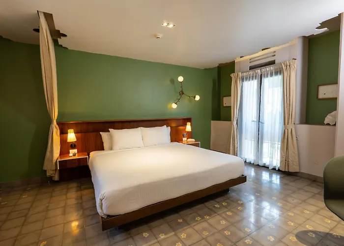 Flor De Mayo Hotel & Restaurant (Adults Only)