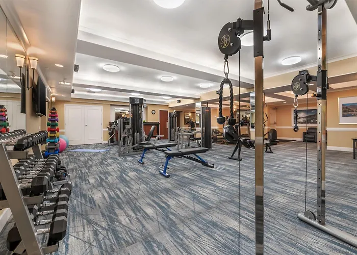 Best Western Plus Columbia River Hotel
