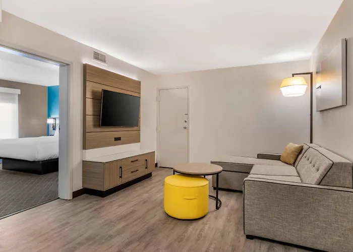 Comfort Inn & Suites Clemson - University Area