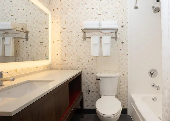 Holiday Inn Lancaster By Ihg