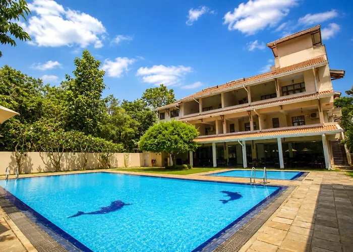 Lavendish Okrin Hotel