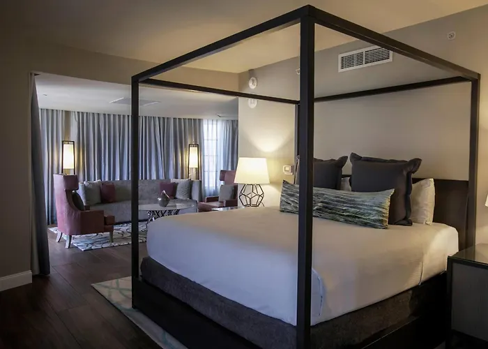 Wyndham Grand Jupiter At Harbourside Place