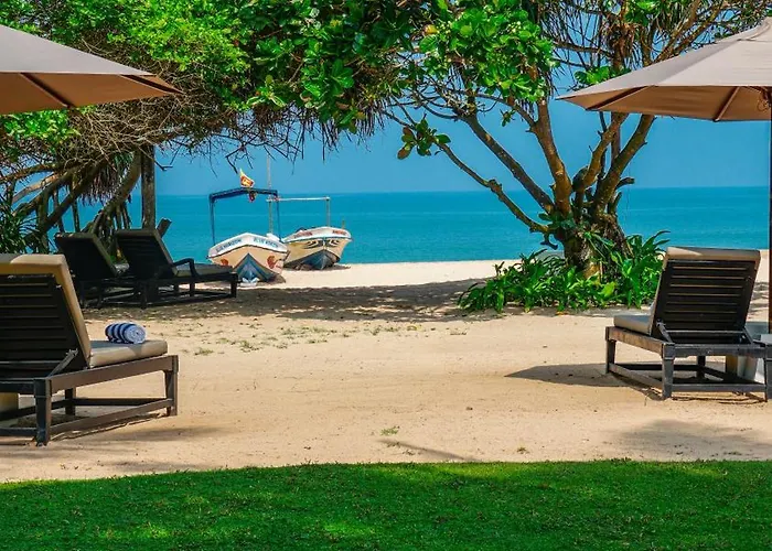 Aavya Cove Villas By Aahaasa
