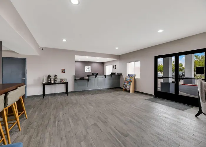 Quality Inn & Suites Artesia