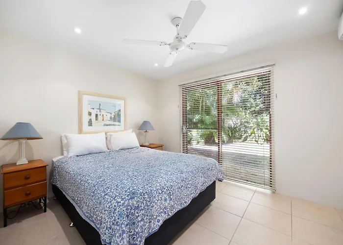 Pet-Friendly Waterfront Hideaway
