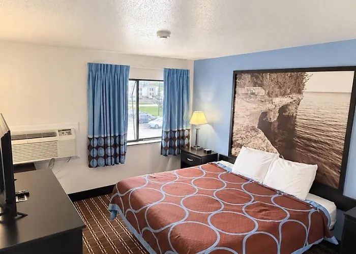 Super 8 By Wyndham Wisconsin Dells