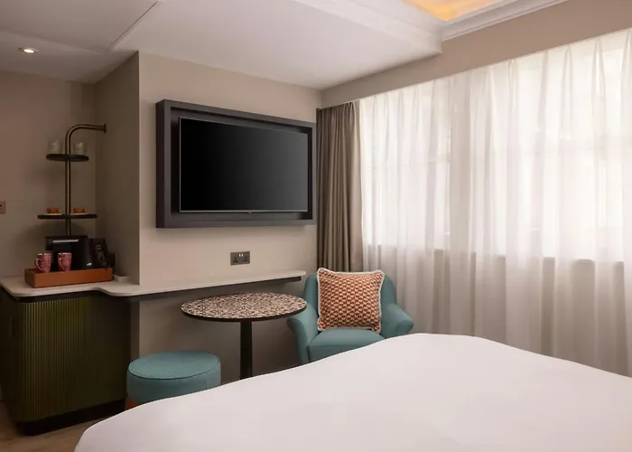 Hyde & Seek, London Hyde Park, A Tribute Portfolio Hotel