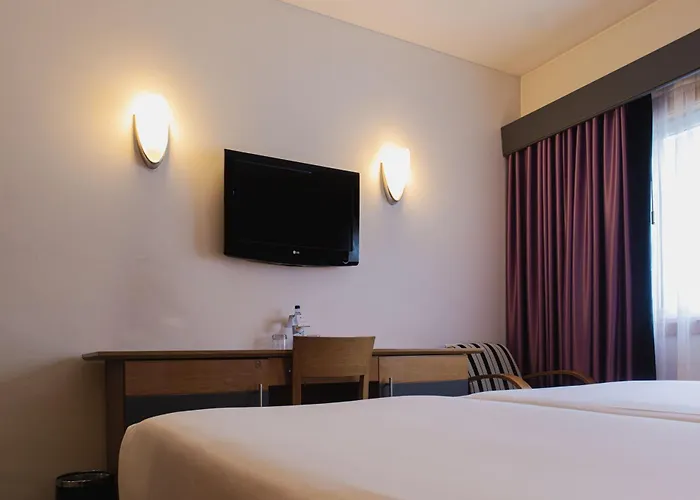 SANA Sesimbra Hotel