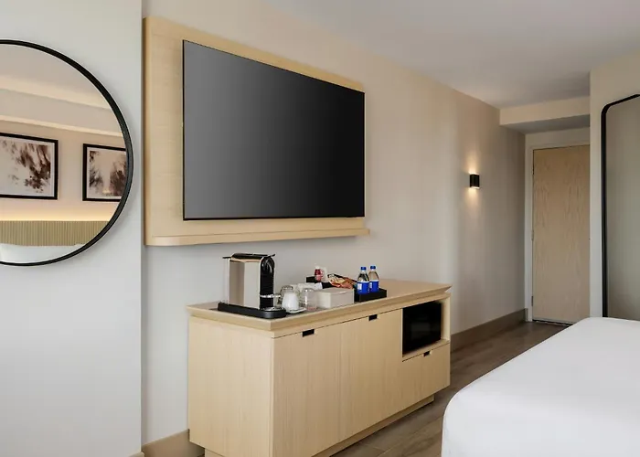 Red Roof Inn Plus+ Vancouver Airport